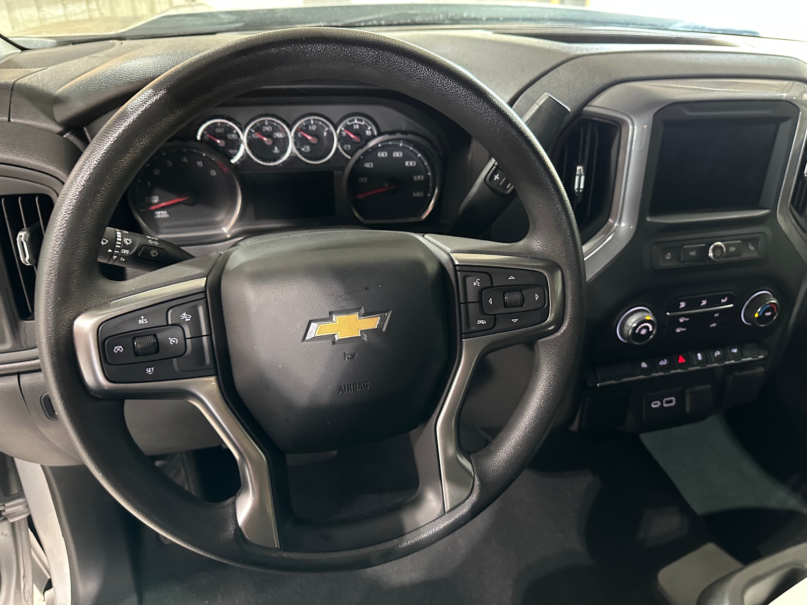 Thumbnail: 2021 Chevrolet Silverado 1500 - 5