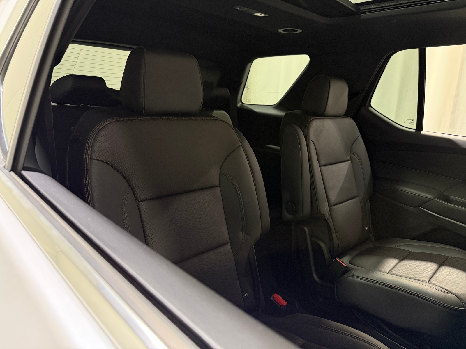 Thumbnail: 2023 Chevrolet Traverse - 5