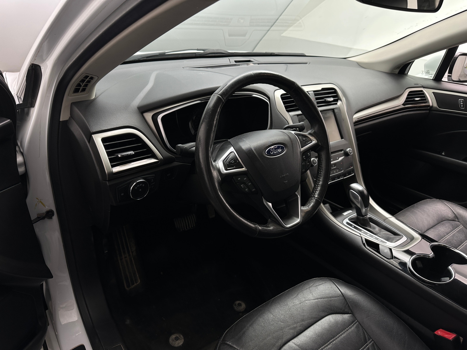Thumbnail: 2014 Ford Fusion - 3