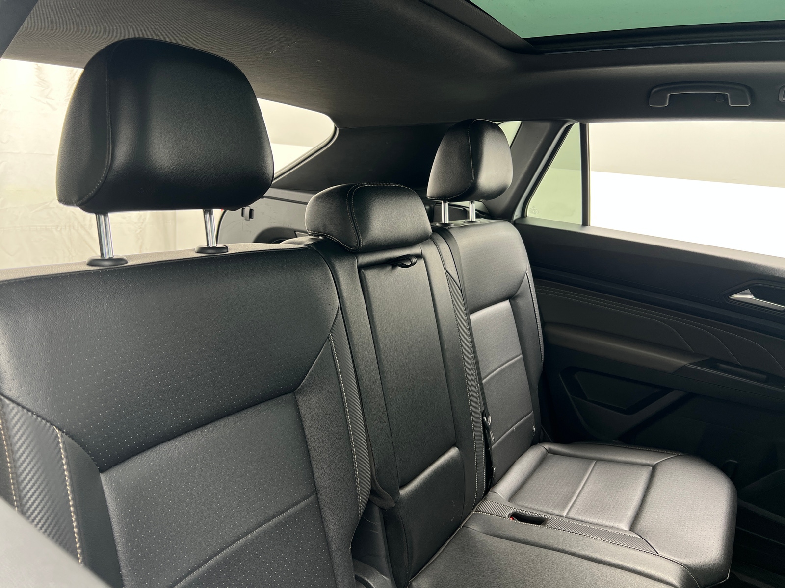 Thumbnail: 2021 Volkswagen Atlas - 5