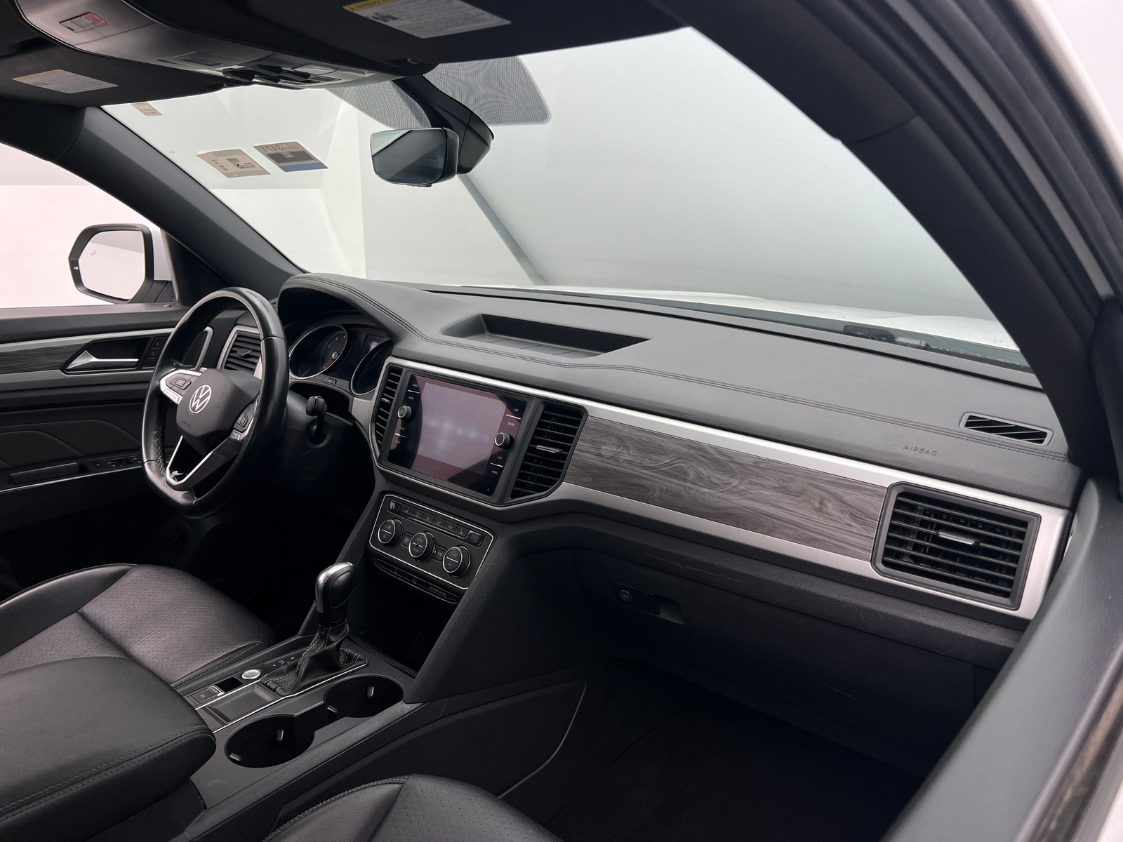 Thumbnail: 2021 Volkswagen Atlas - 2
