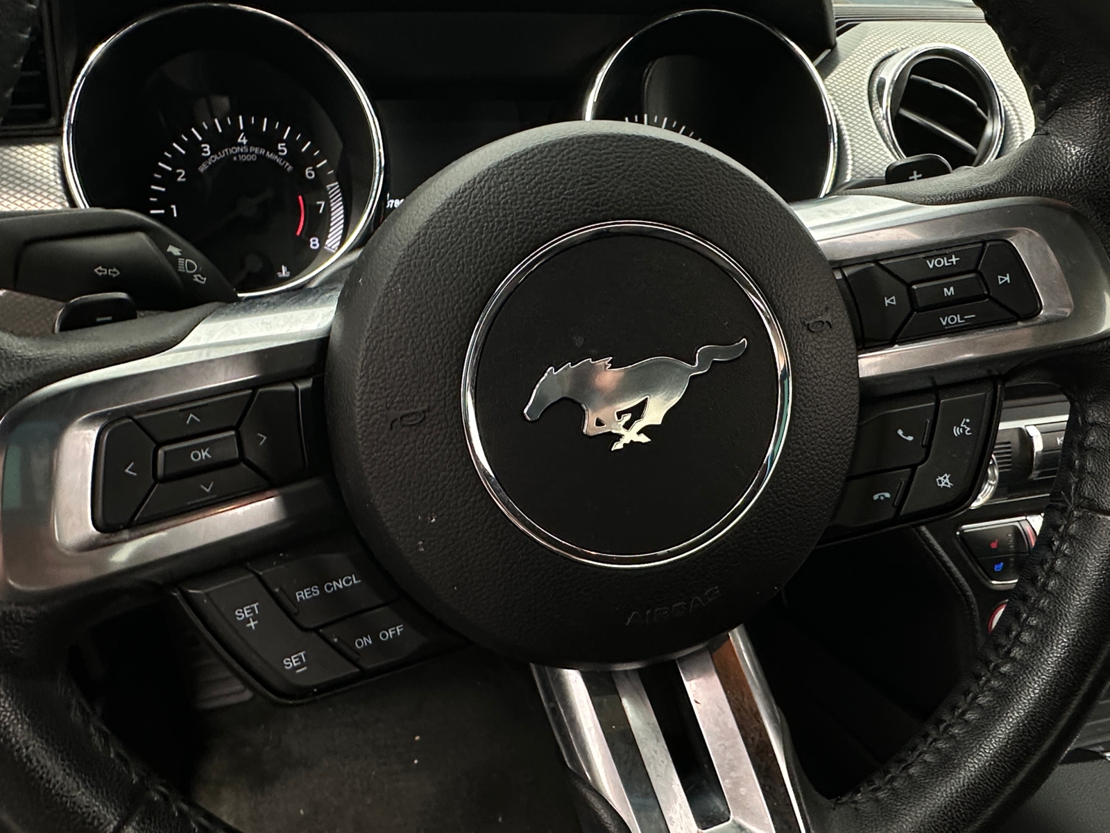 Thumbnail: 2016 Ford Mustang - 3