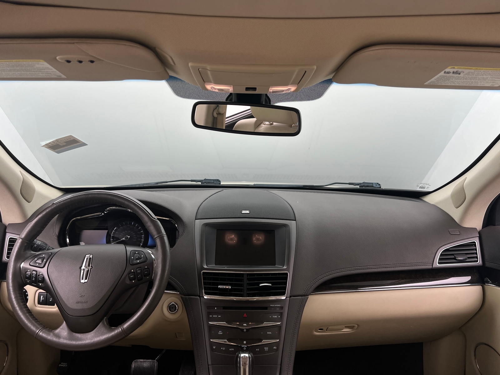 Thumbnail: 2018 Lincoln MKT - 2