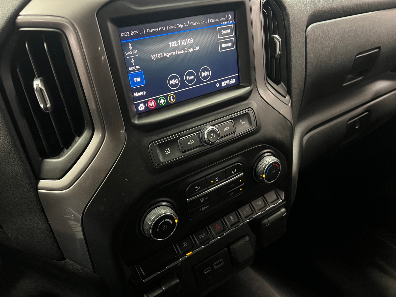 Thumbnail: 2021 Chevrolet Silverado 1500 - 4