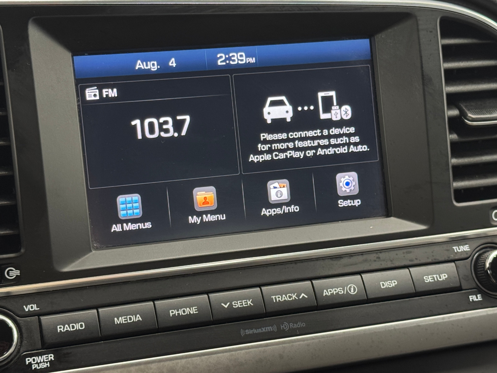 Thumbnail: 2017 Hyundai Elantra - 4