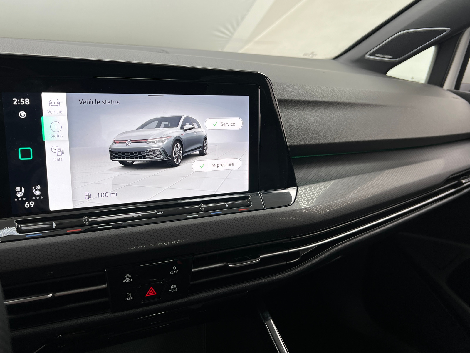 Thumbnail: 2023 Volkswagen Golf - 4