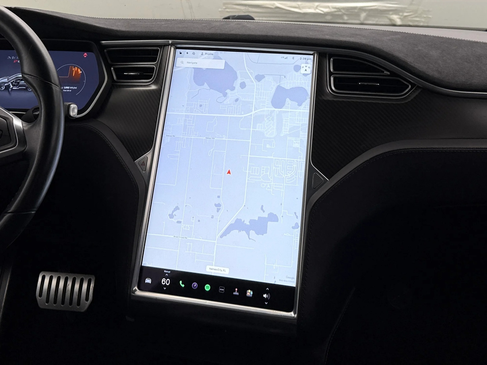 Thumbnail: 2014 Tesla Model S - 3