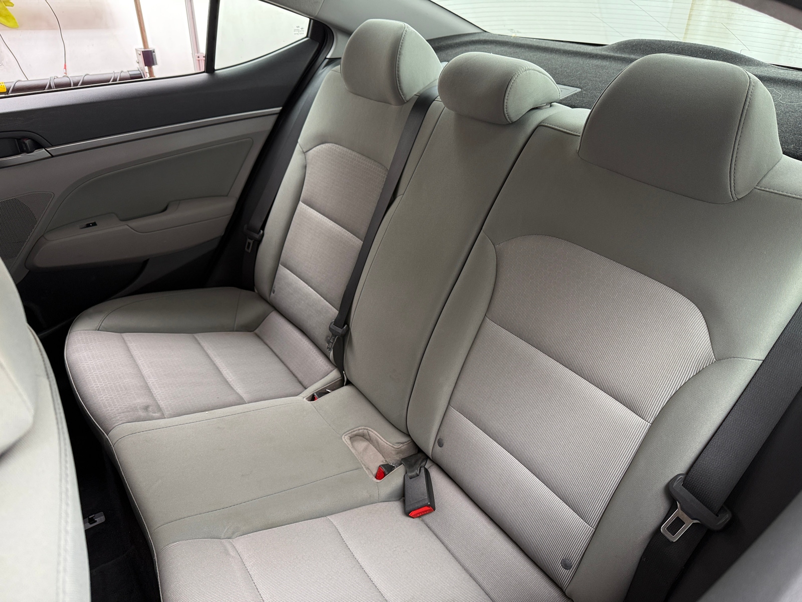 Thumbnail: 2017 Hyundai Elantra - 6