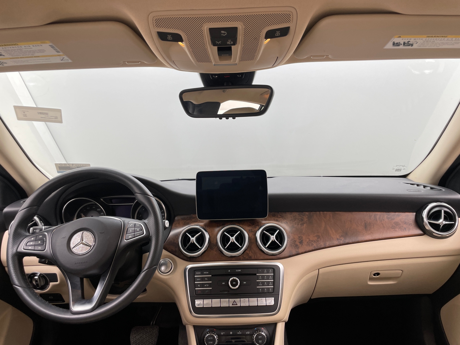Thumbnail: 2018 Mercedes-Benz GLA - 2