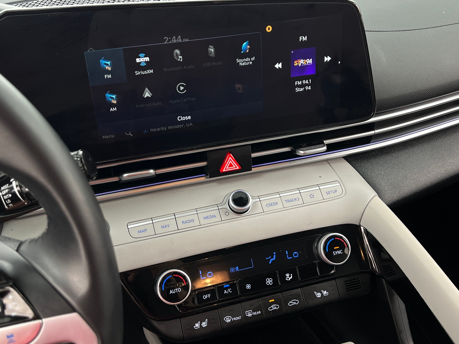 Thumbnail: 2023 Hyundai Elantra - 3