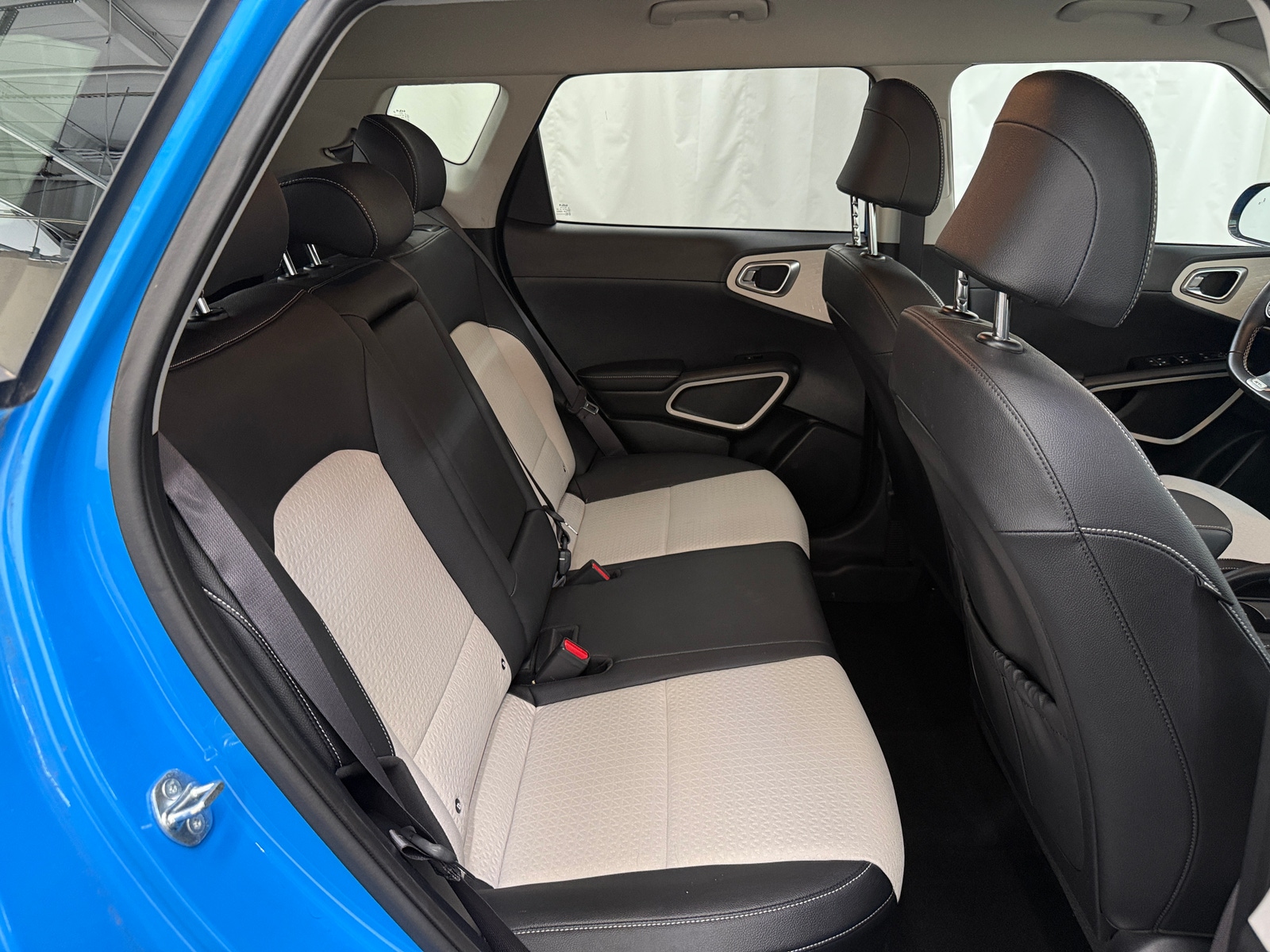 Thumbnail: 2023 Kia Soul - 6