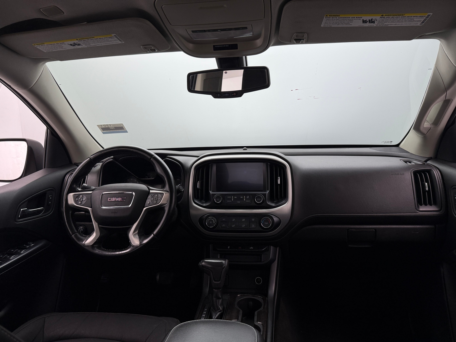 Thumbnail: 2017 GMC Canyon - 3