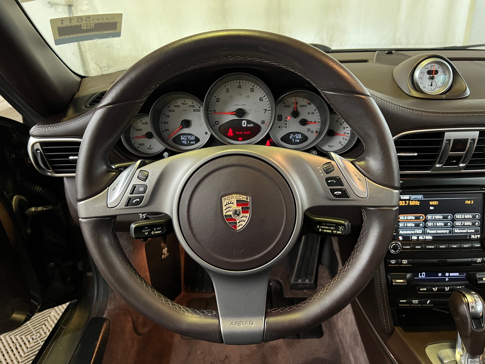 Thumbnail: 2010 Porsche 911 - 3