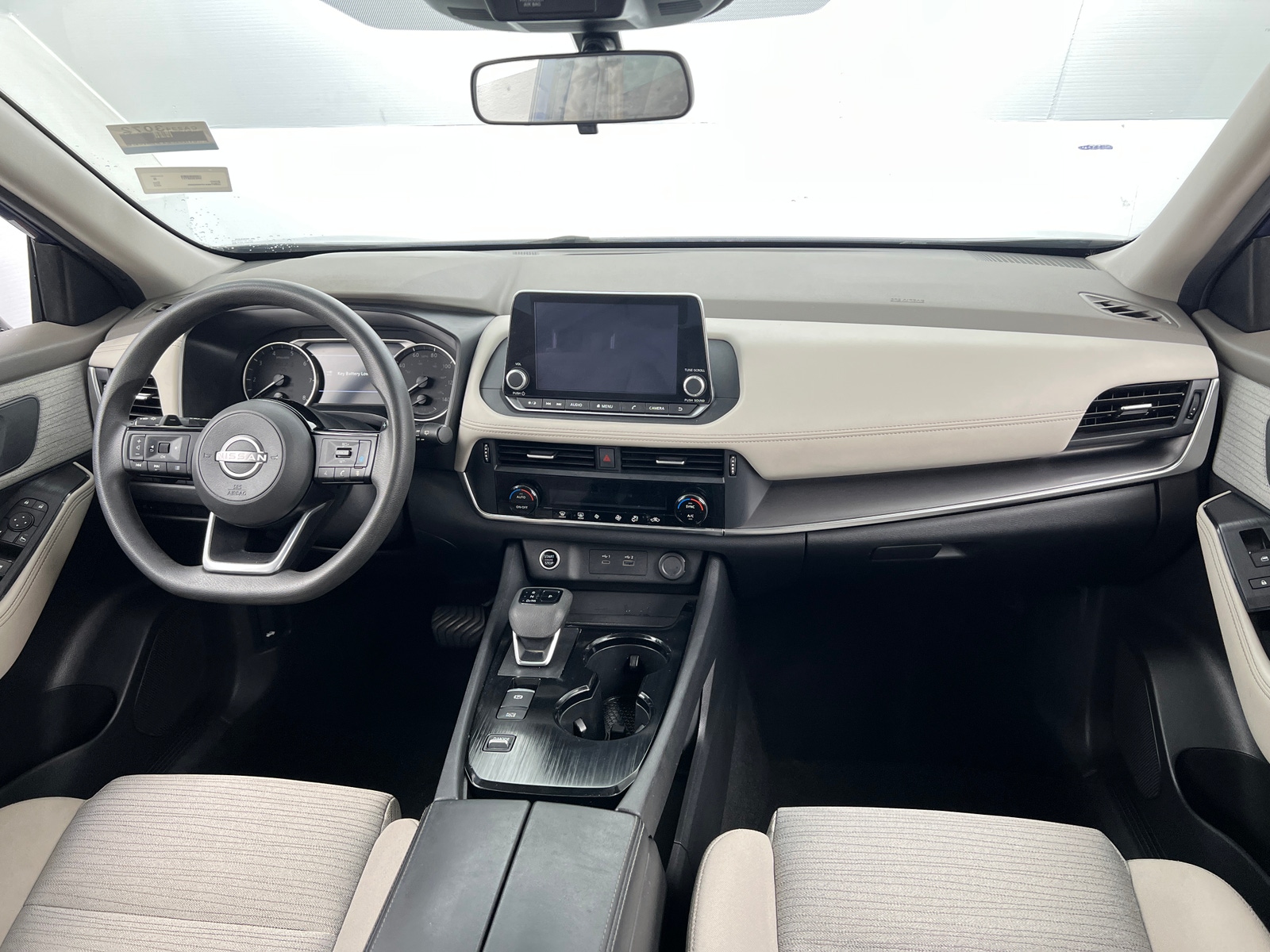 Thumbnail: 2023 Nissan Rogue - 3