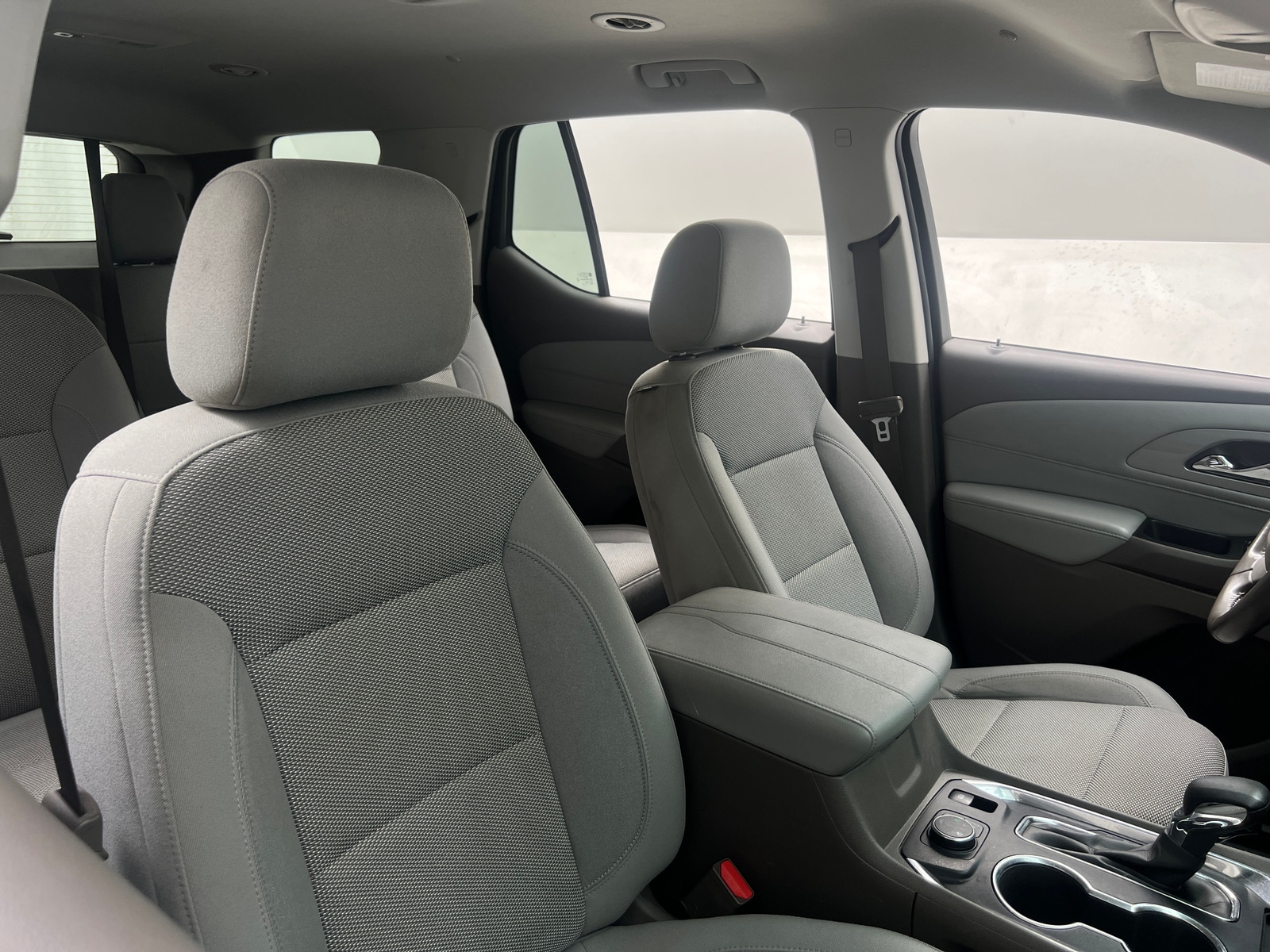 Thumbnail: 2021 Chevrolet Traverse - 2