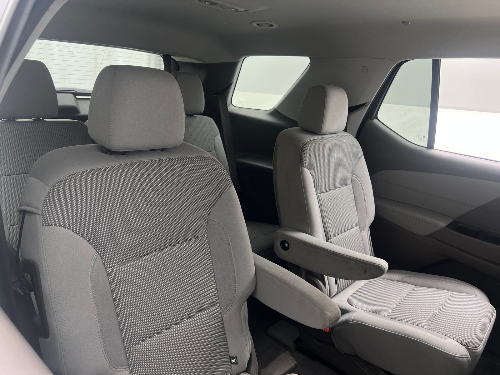 Thumbnail: 2021 Chevrolet Traverse - 6