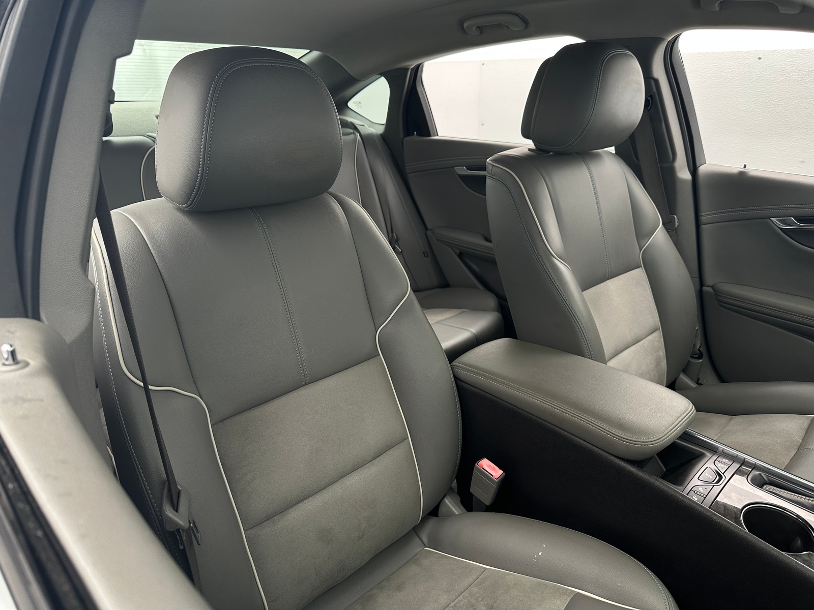 Thumbnail: 2014 Chevrolet Impala - 2