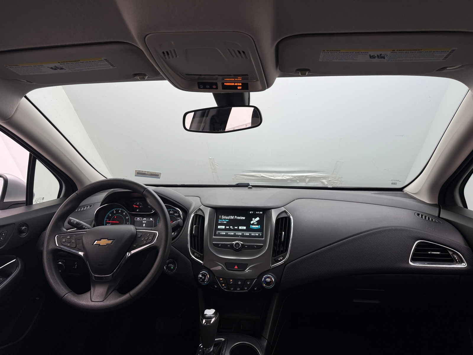 Thumbnail: 2018 Chevrolet Cruze - 3