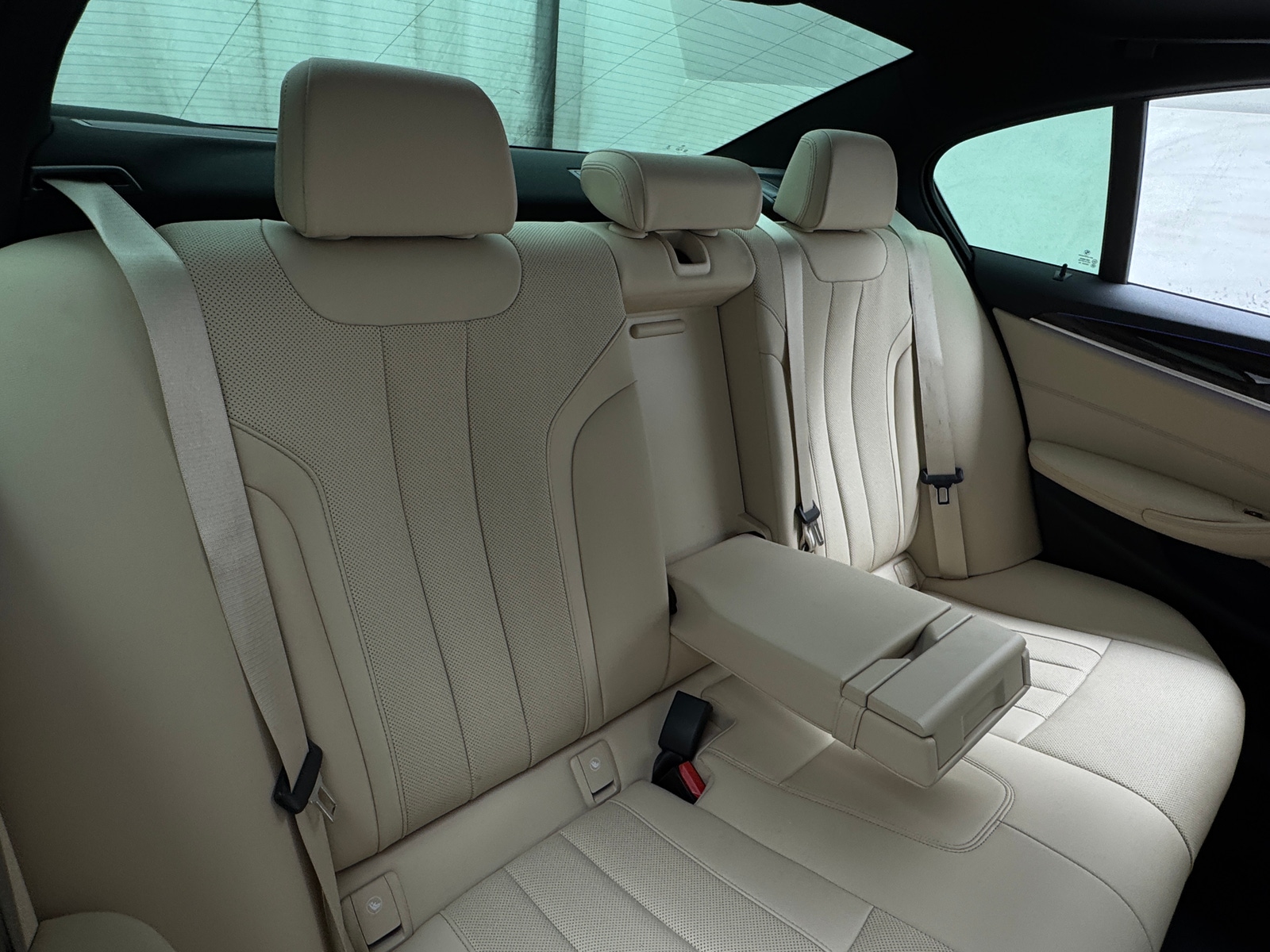 Thumbnail: 2023 BMW 5 Series - 5