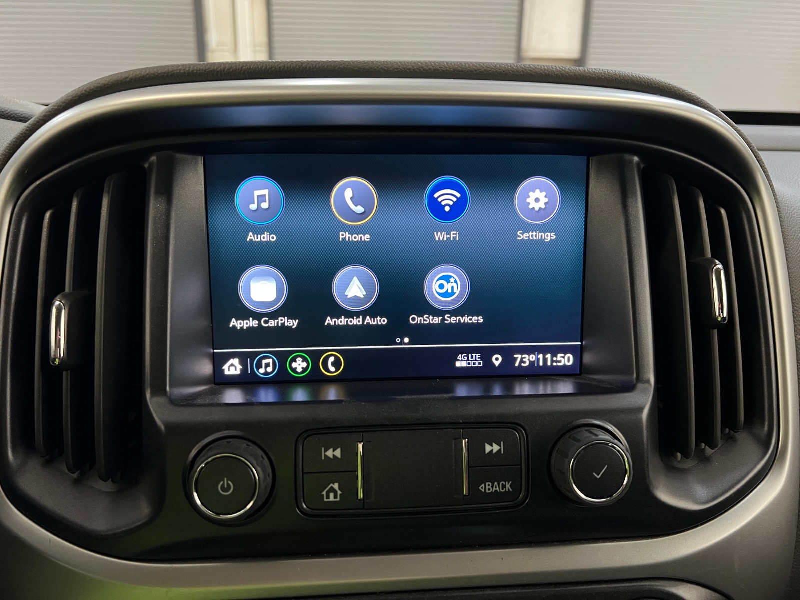 Thumbnail: 2022 Chevrolet Colorado - 4