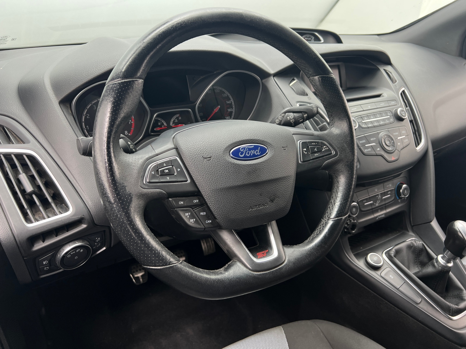 Thumbnail: 2017 Ford Focus - 5