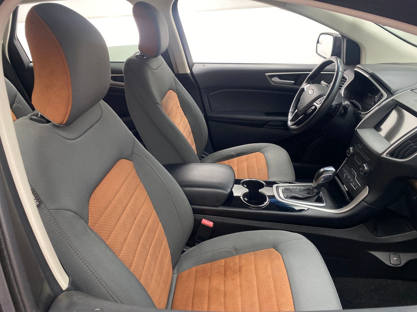 Thumbnail: 2018 Ford Edge - 2
