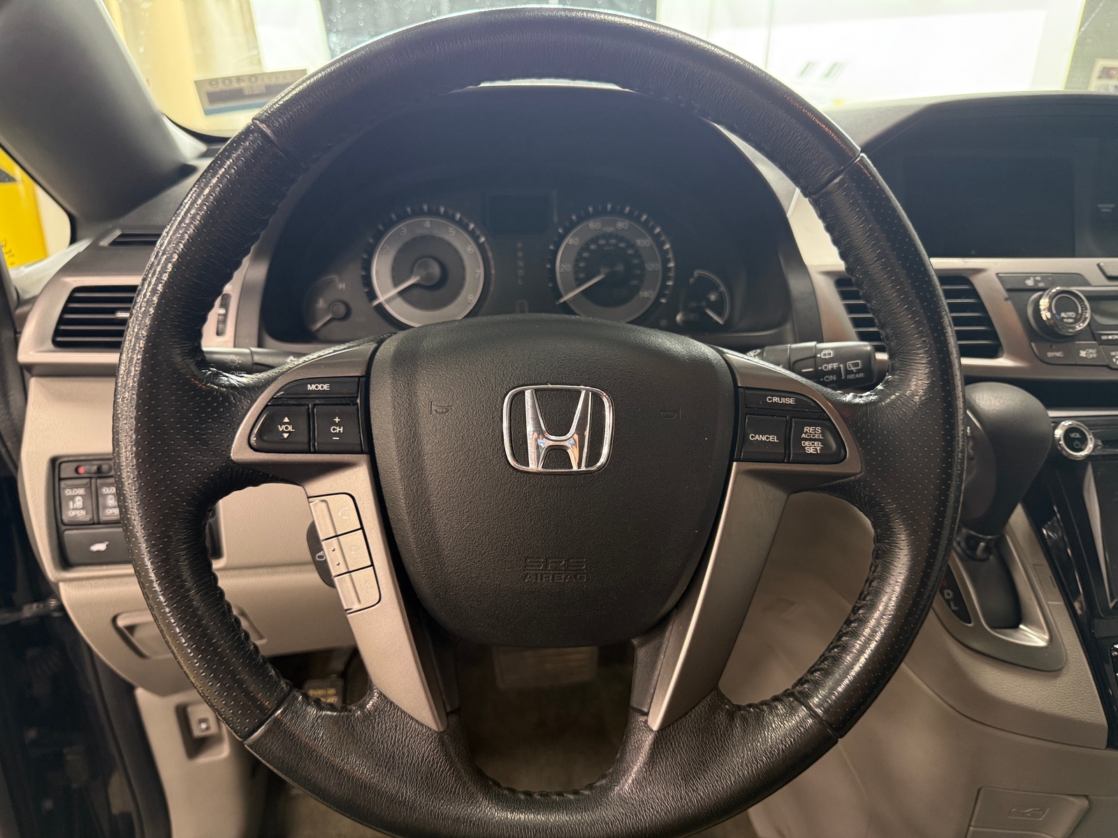 Thumbnail: 2015 Honda Odyssey - 4