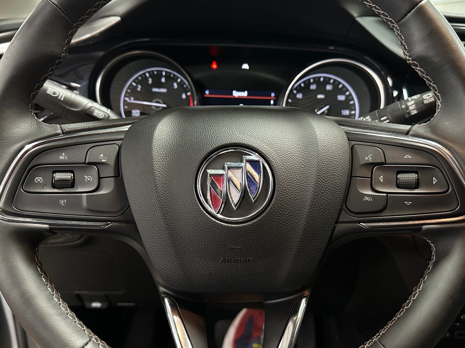 Thumbnail: 2023 Buick Encore GX - 4