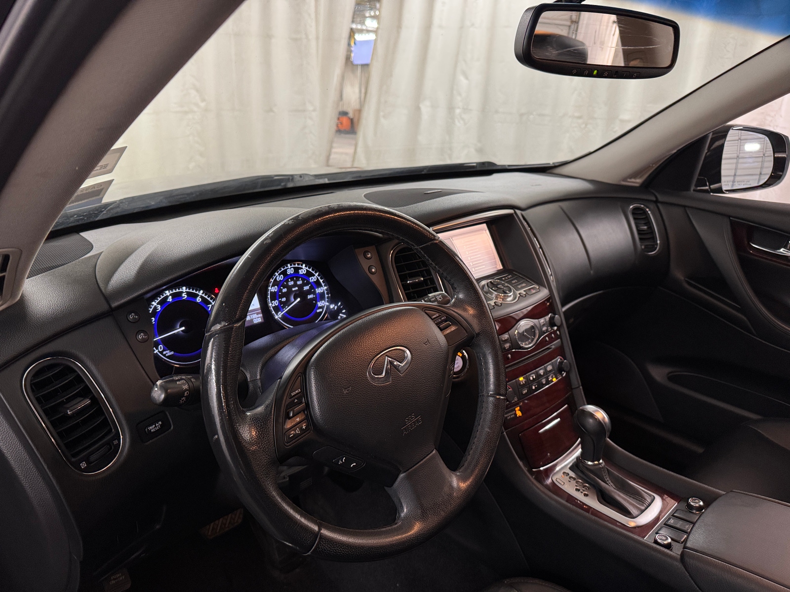 Thumbnail: 2016 INFINITI QX50 - 2