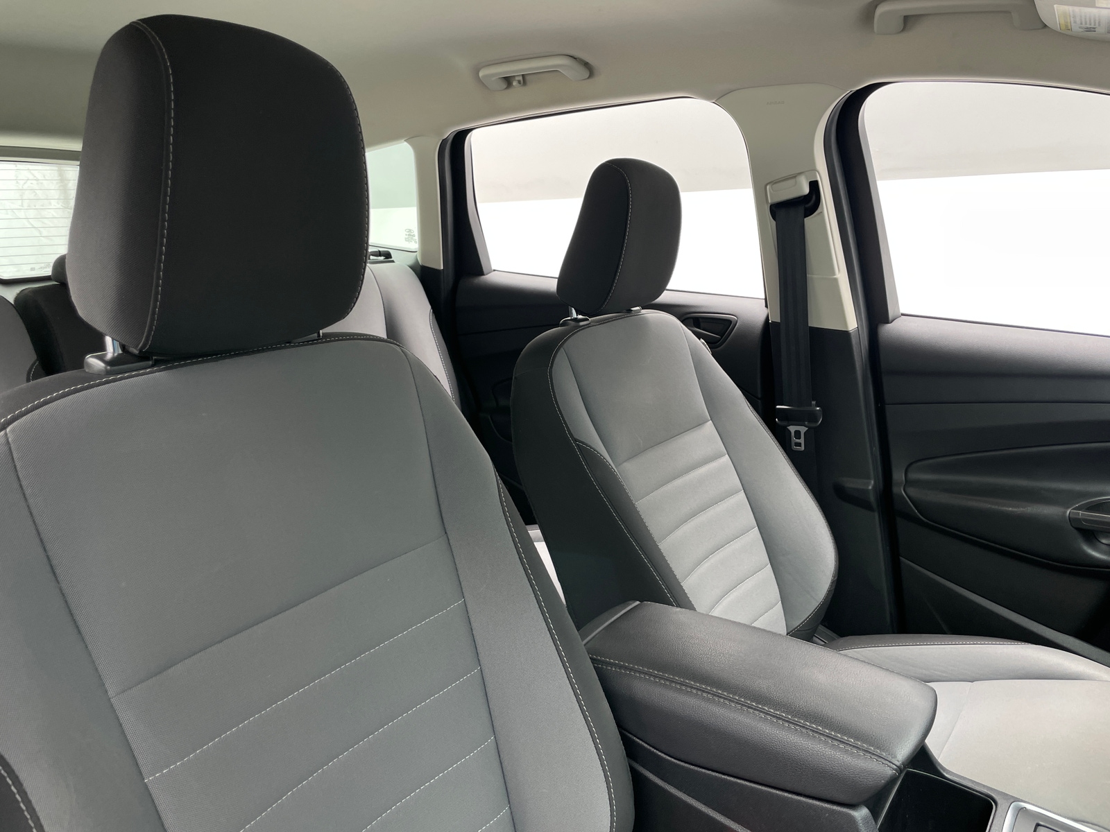 Thumbnail: 2019 Ford Escape - 2
