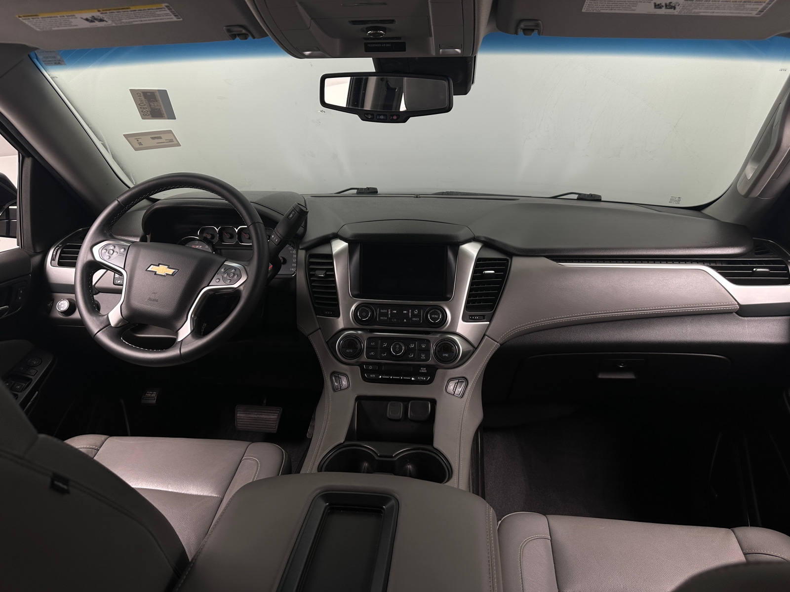 Thumbnail: 2019 Chevrolet Tahoe - 2