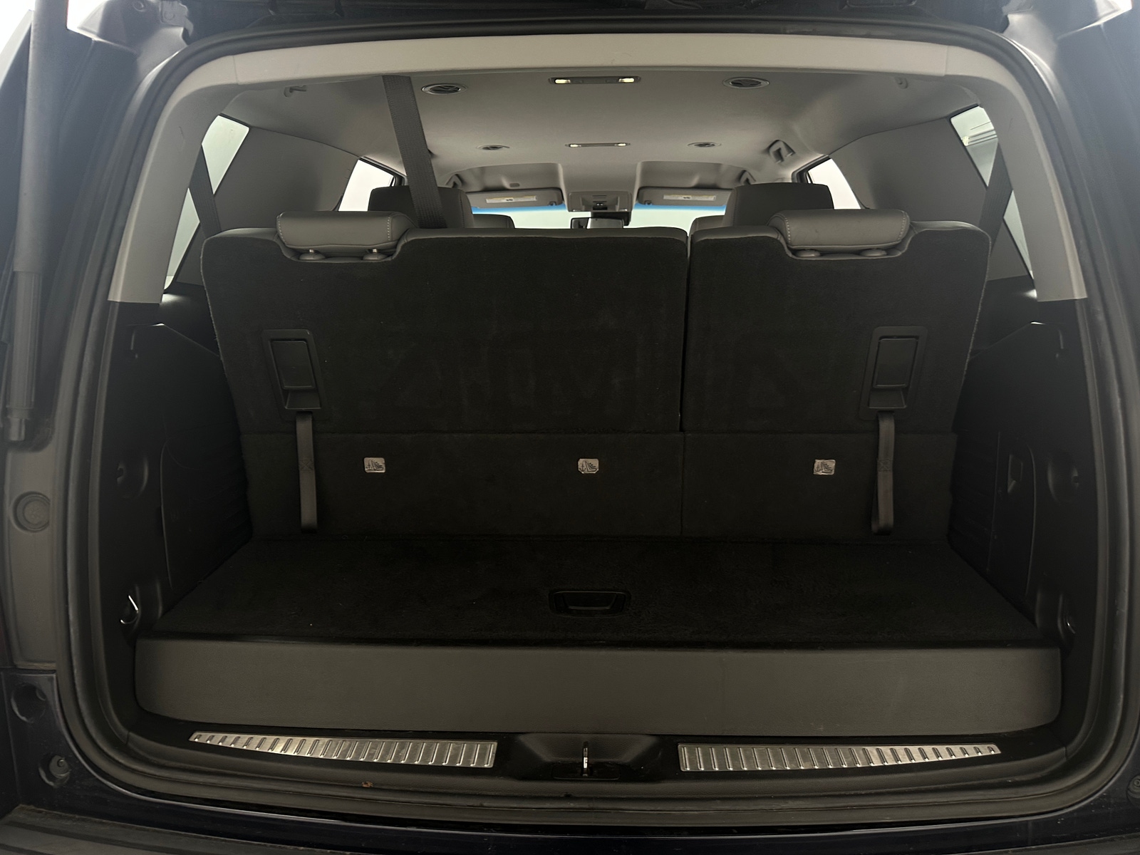 Thumbnail: 2019 Chevrolet Tahoe - 6