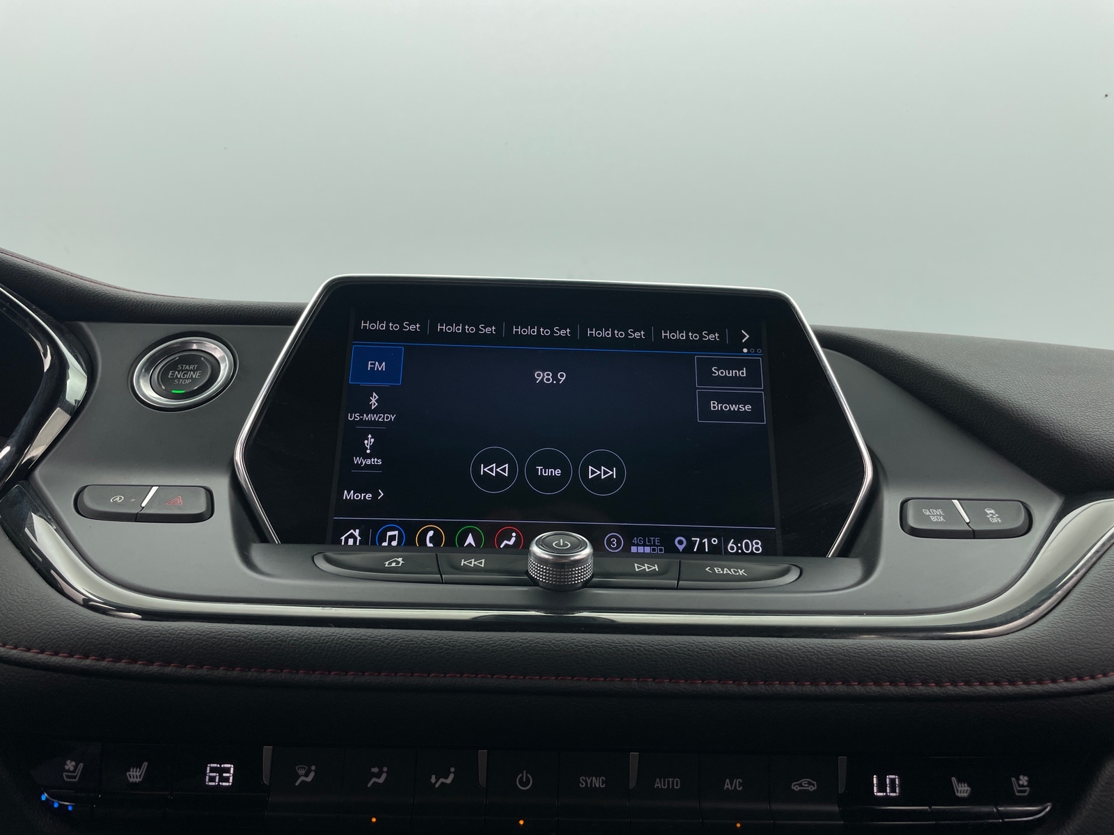 Thumbnail: 2020 Chevrolet Blazer - 3
