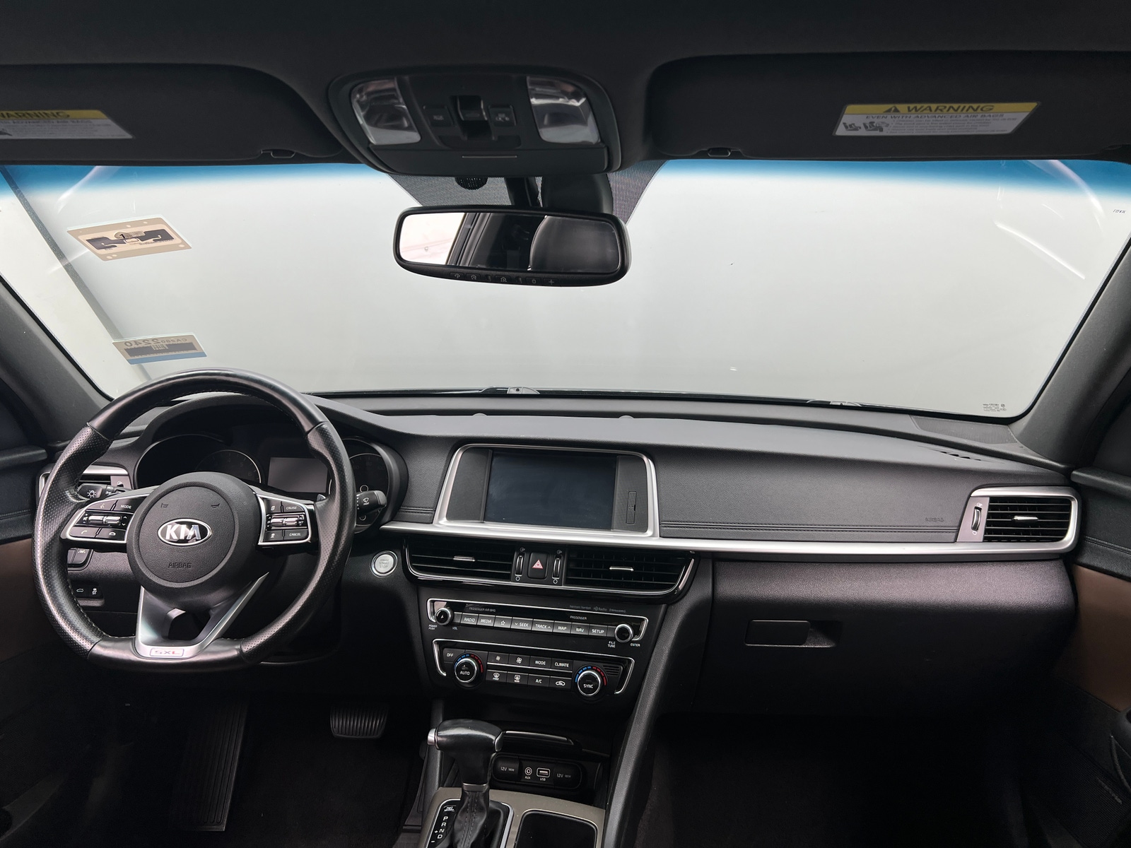 Thumbnail: 2019 Kia Optima - 2