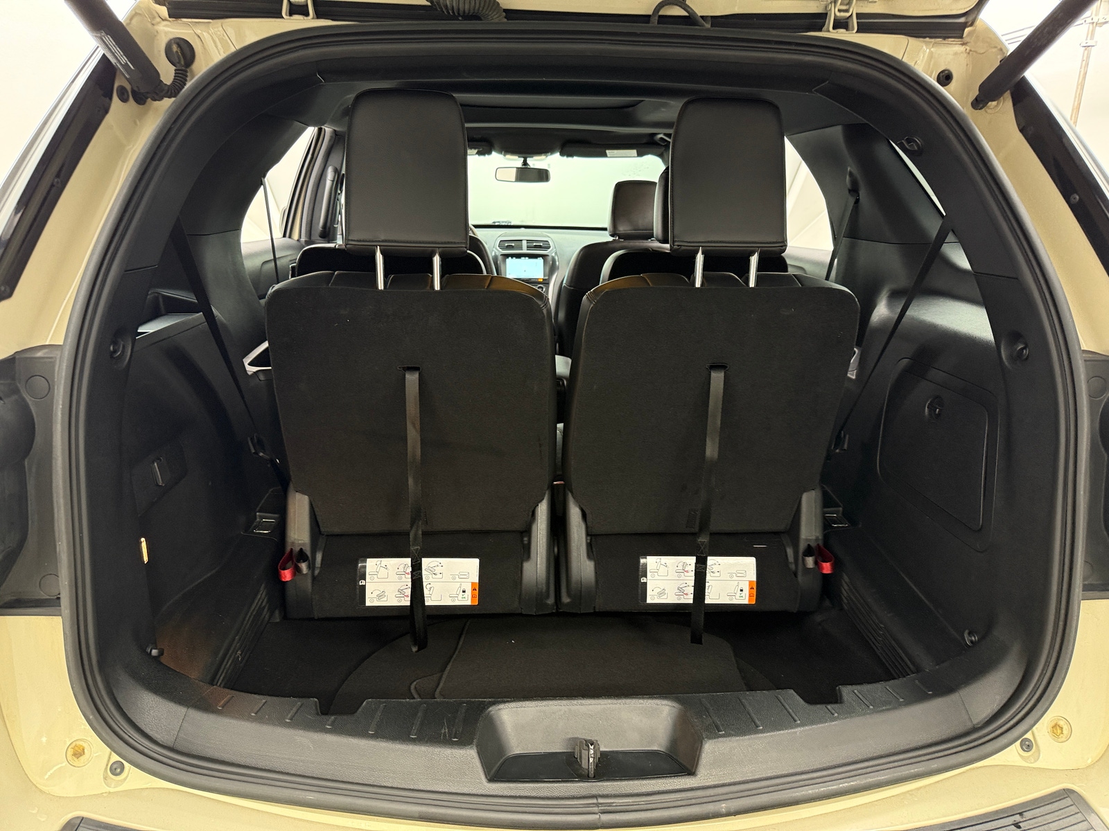 Thumbnail: 2018 Ford Explorer - 6