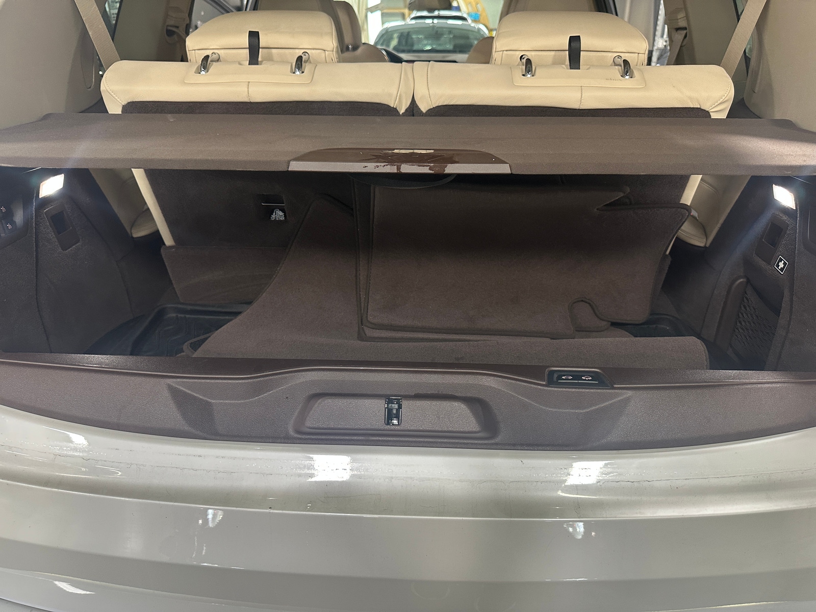 Thumbnail: 2019 BMW X7 - 6