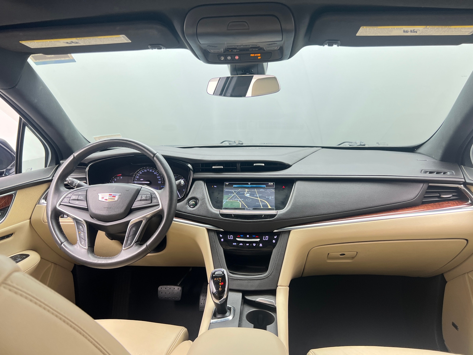 Thumbnail: 2017 Cadillac XT5 - 2