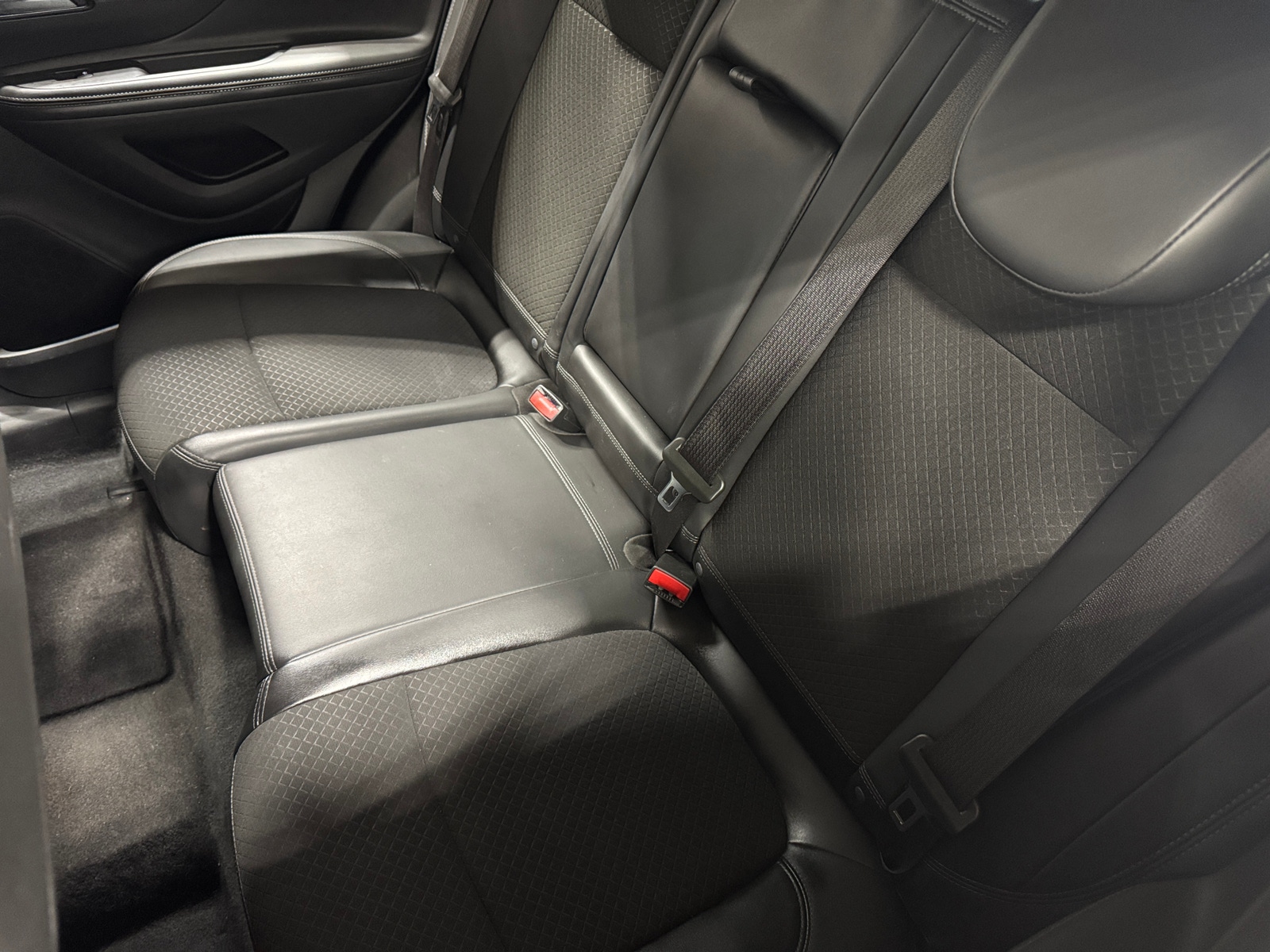 Thumbnail: 2019 Buick Encore - 6