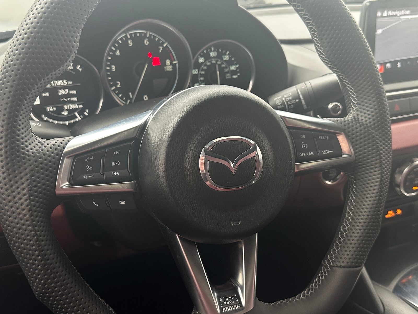 Thumbnail: 2020 Mazda MX-5 Miata - 4