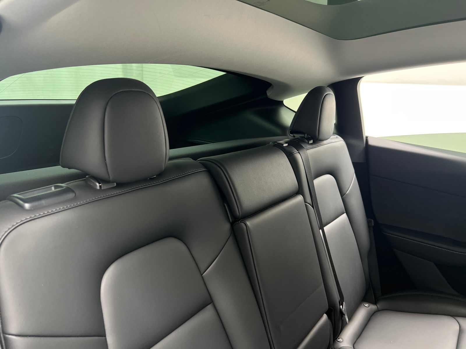Thumbnail: 2023 Tesla Model Y - 4