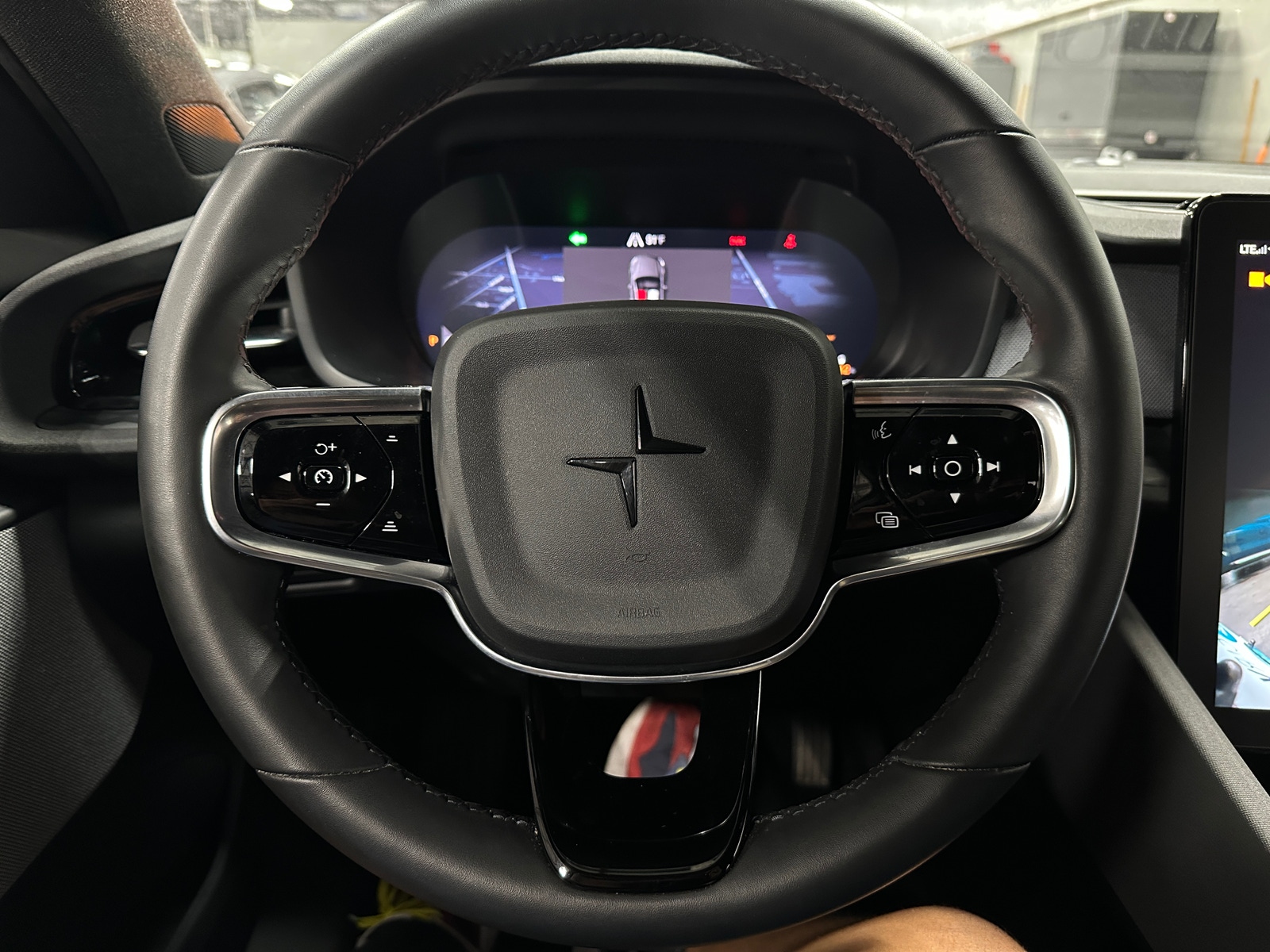 Thumbnail: 2022 Polestar 2 - 5