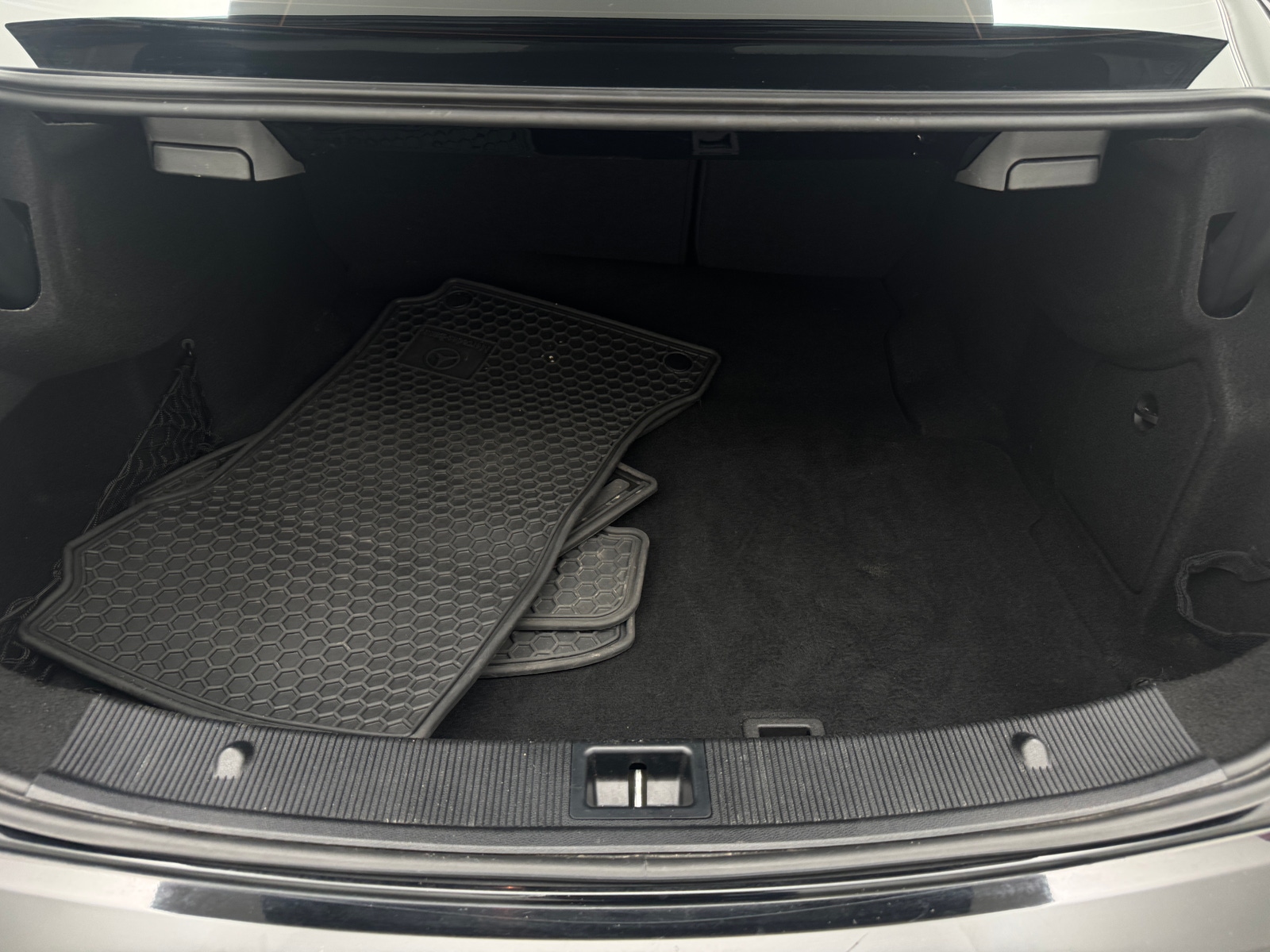 Thumbnail: 2013 Mercedes-Benz E-Class - 4