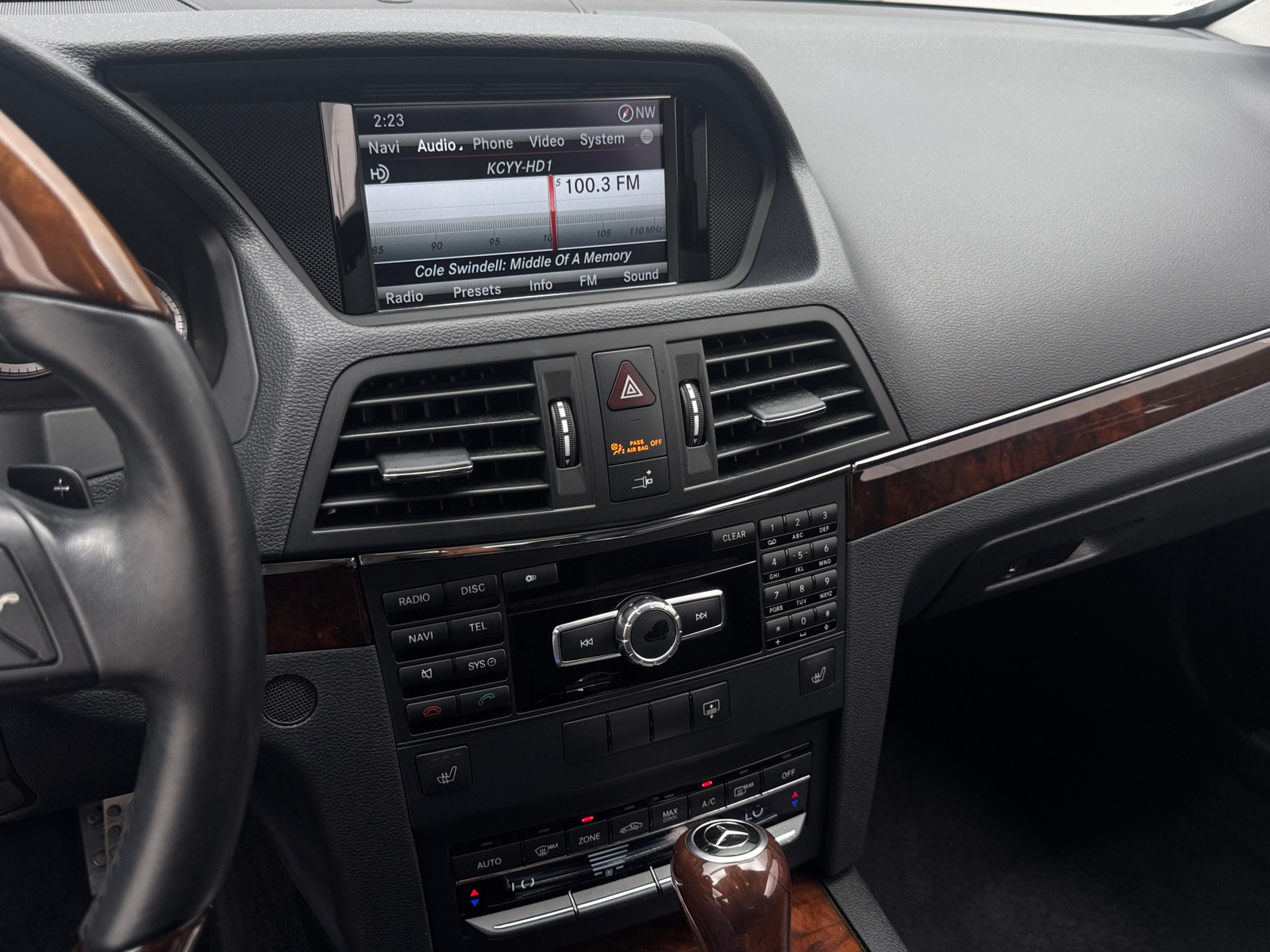 Thumbnail: 2013 Mercedes-Benz E-Class - 2