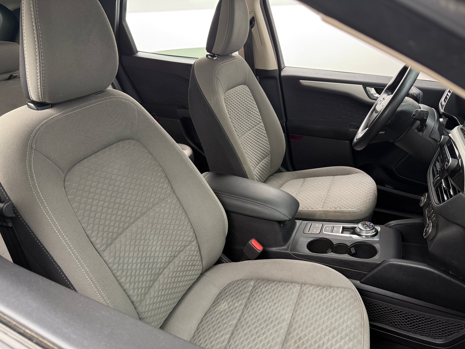 Thumbnail: 2020 Ford Escape - 2