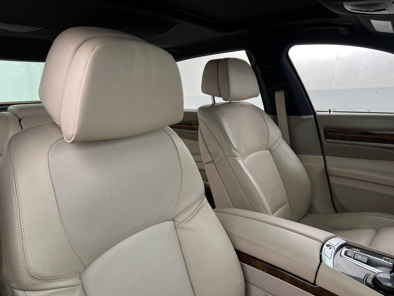 Thumbnail: 2014 BMW 7 Series - 2