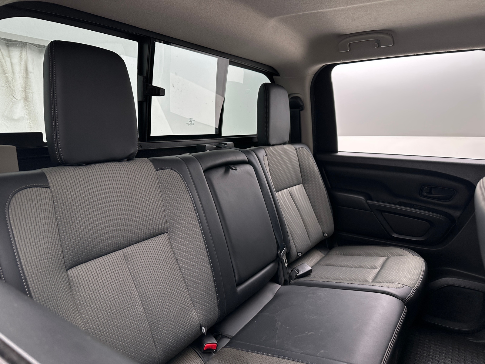 Thumbnail: 2017 Nissan Titan - 6