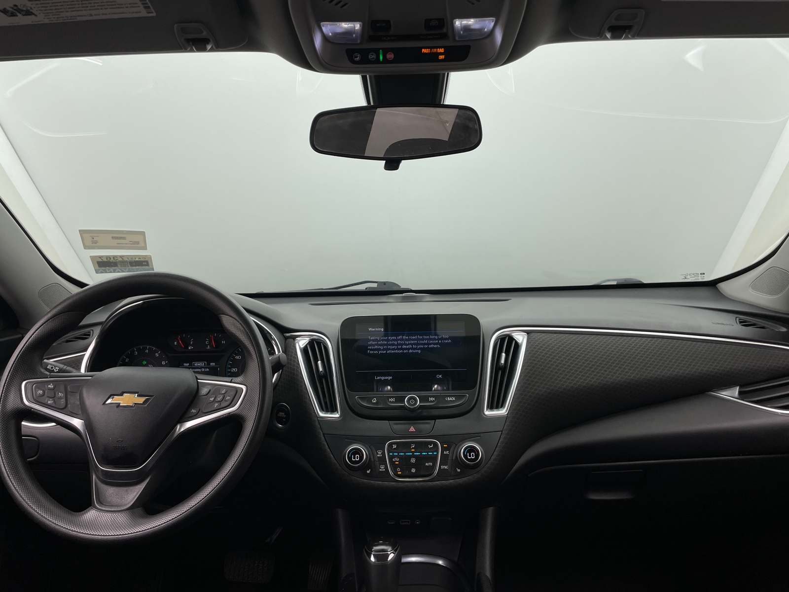 Thumbnail: 2019 Chevrolet Malibu - 3