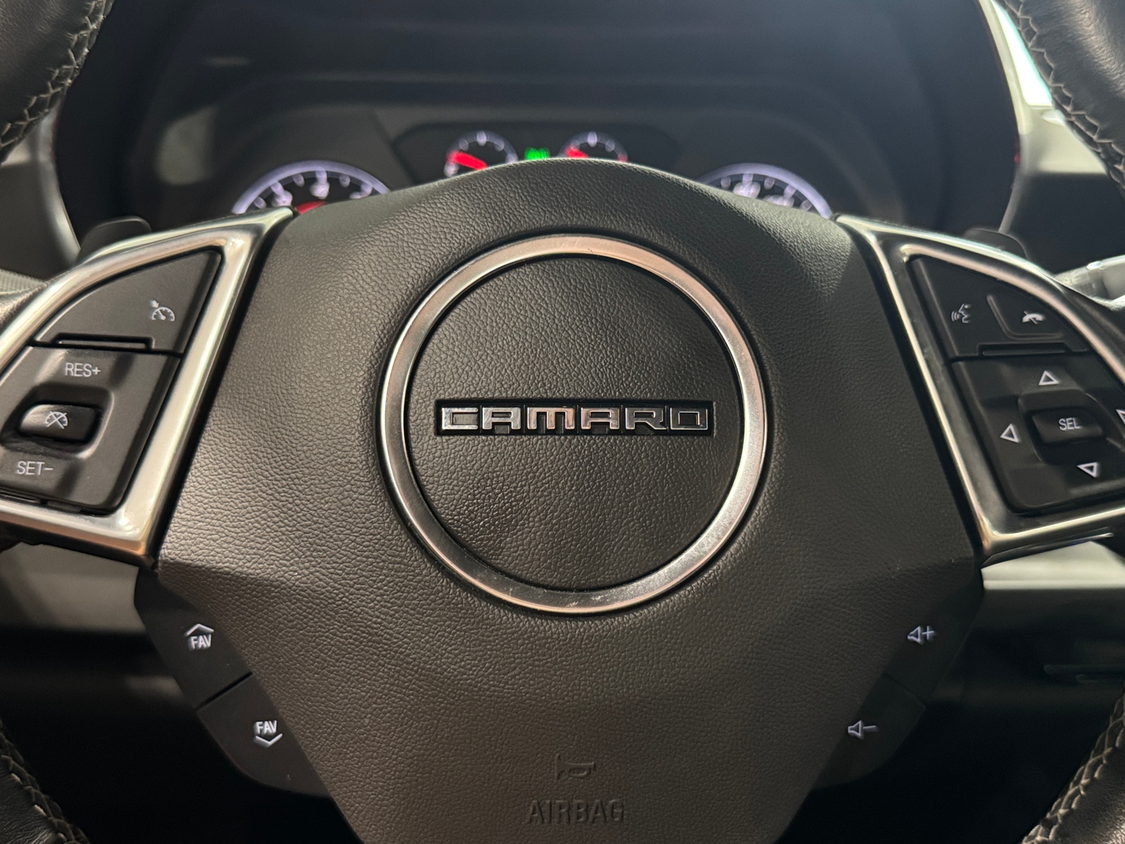 Thumbnail: 2017 Chevrolet Camaro - 4