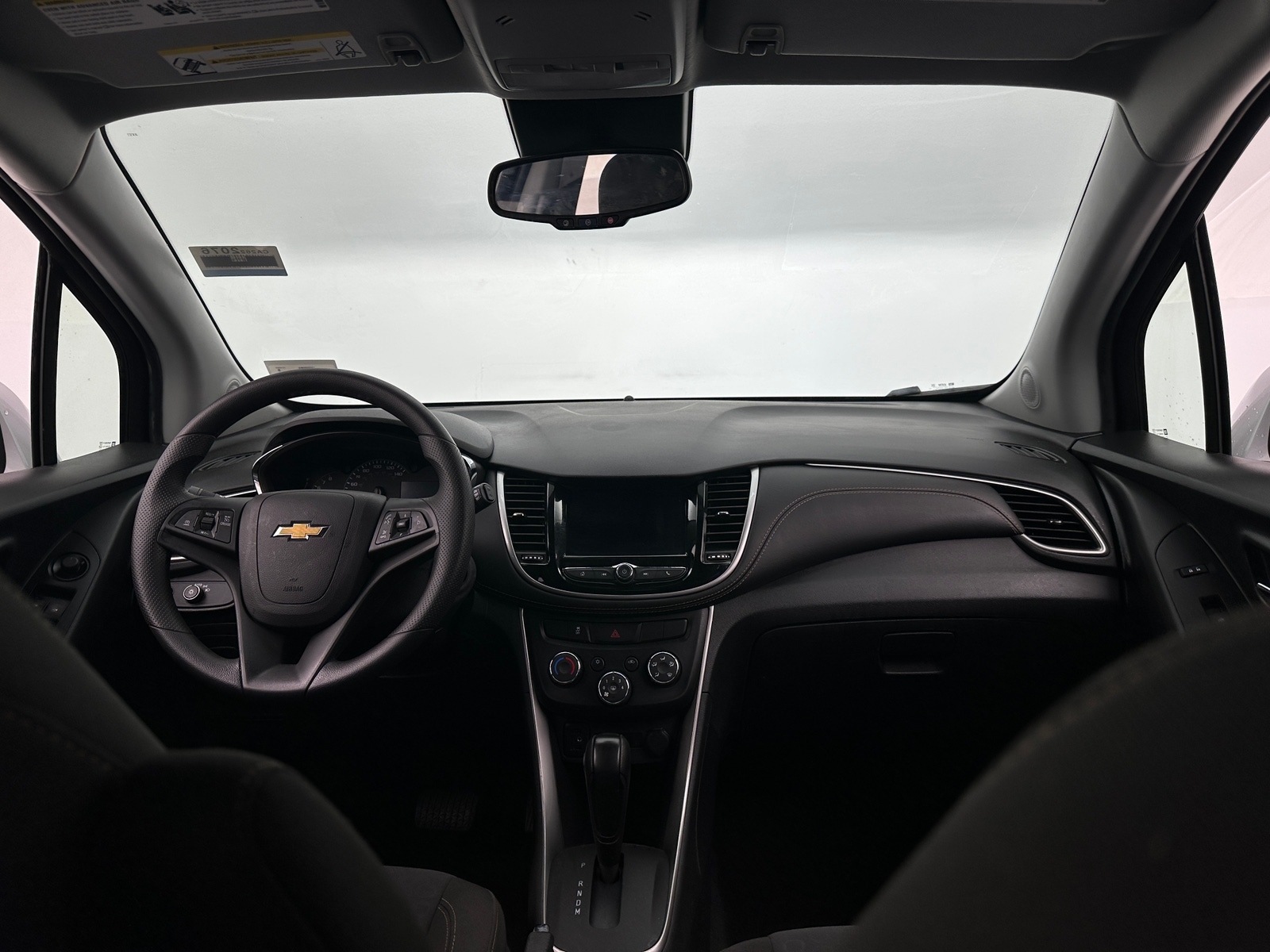 Thumbnail: 2021 Chevrolet Trax - 3
