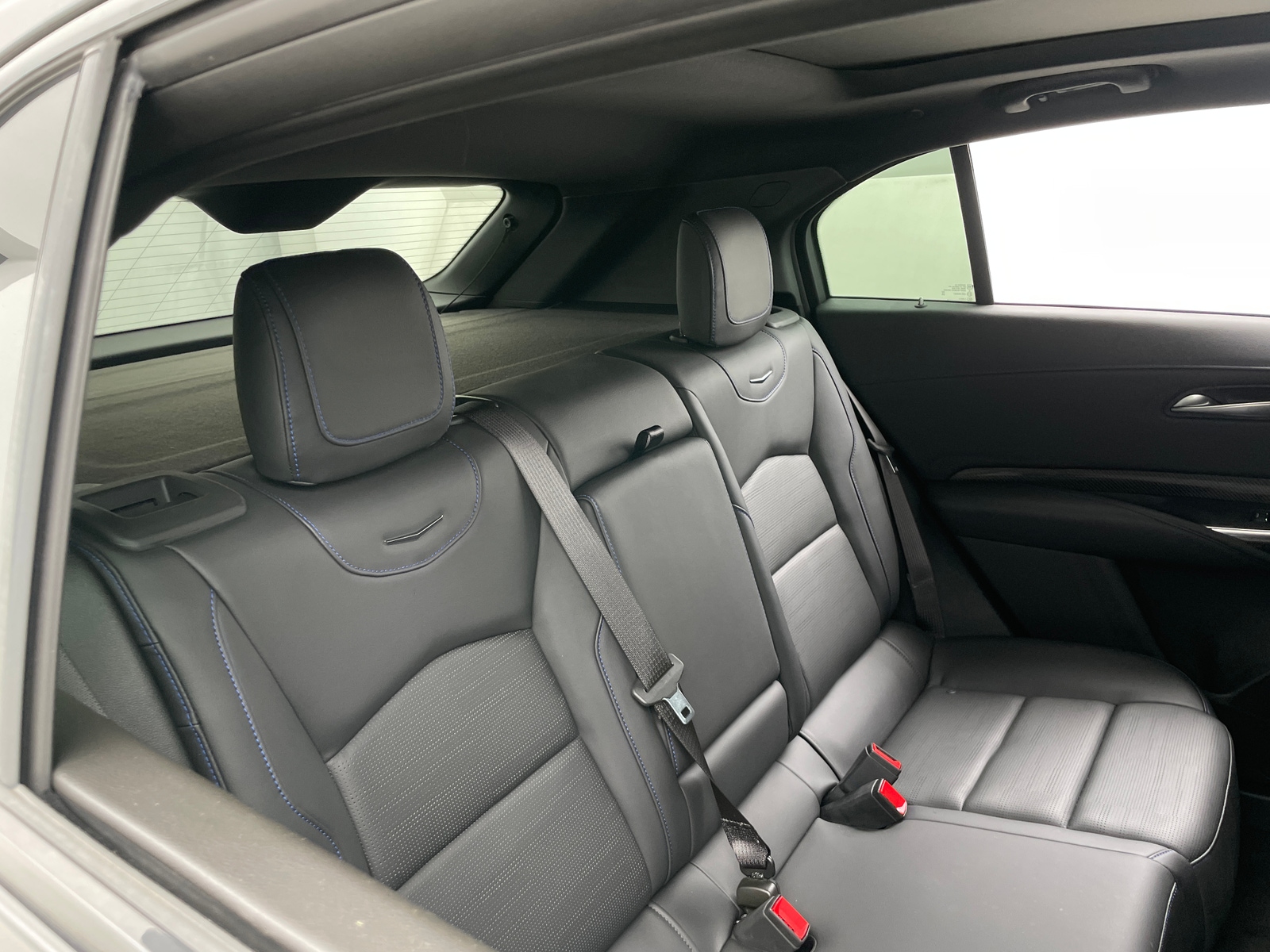 Thumbnail: 2024 Cadillac XT4 - 5
